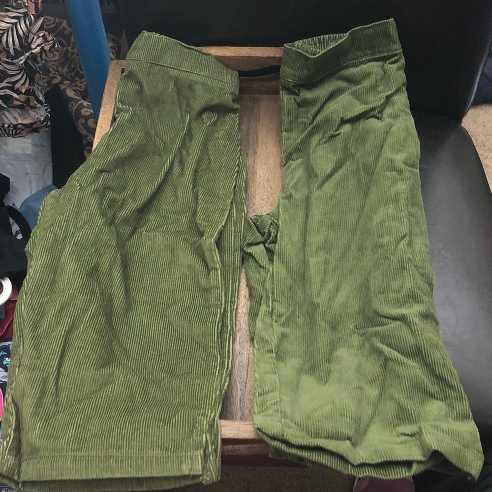Green Corduroy Wide-Leg Pants